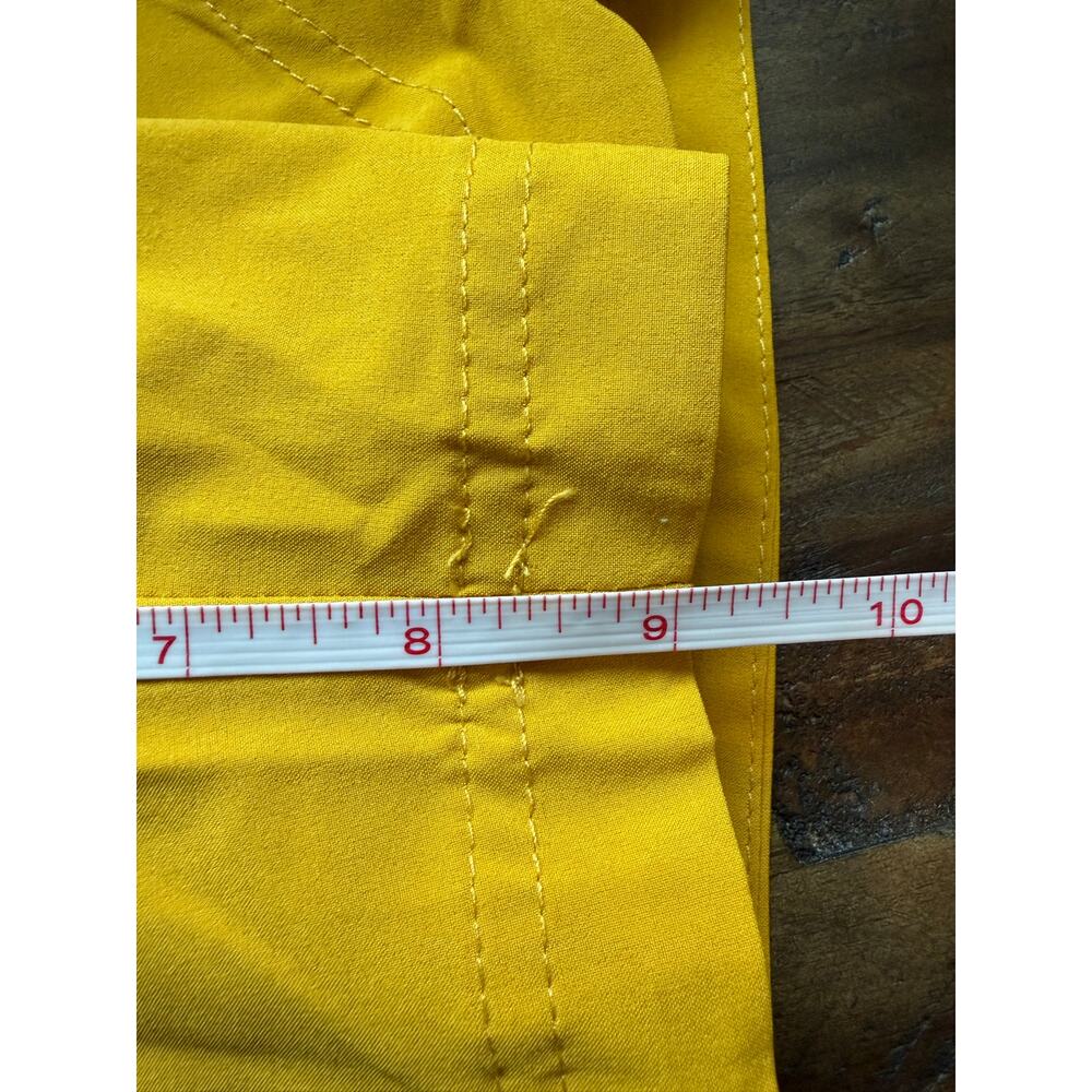 Title Nine Rogue Shorts 9" Shorts Size 4 Lightweight Swim Missing Drawstring - Picture 9 of 9